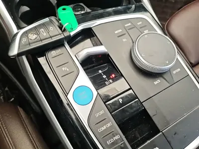 BMW i3 2024, 51300 км, за 144200 CNY - фото 14