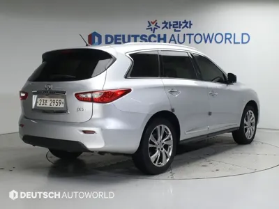 Infiniti JX 2013, 72900 км, за 8700000 KRW