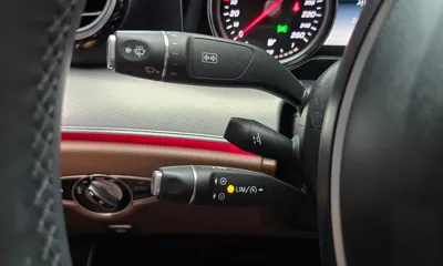 Mercedes-Benz E-Class 2018, 53453 км, за 23900000 KRW - фото 27
