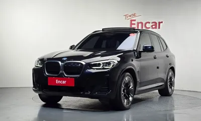 BMW iX3 · 2022 год