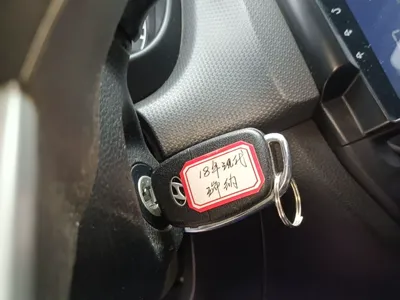 Hyundai Verna (older generation) 2017, 96700 км, за 31868.35 CNY - фото 6