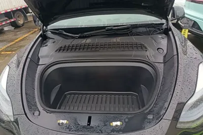 Tesla Model Y 2022, 60600 км, за 170139.58 CNY - фото 30