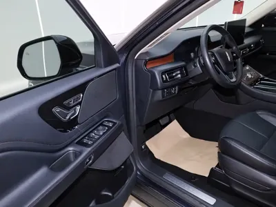 Lincoln Aviator 2024, 31600 км, за 265000 CNY - фото 21