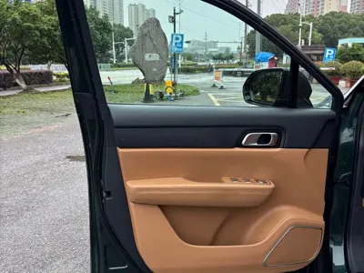 Li Auto Li ONE 2022, 73400 км, за 136800 CNY - фото 8
