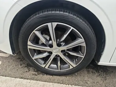 Geely Emgrand 2022, 84500 км, за 42800 CNY - фото 23