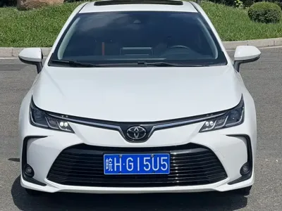 Toyota Corolla 2023, 24000 км, за 92800 CNY