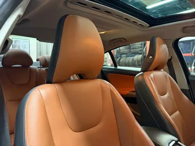 Volvo S60 2017, 130000 км, за 39800 CNY - фото 25