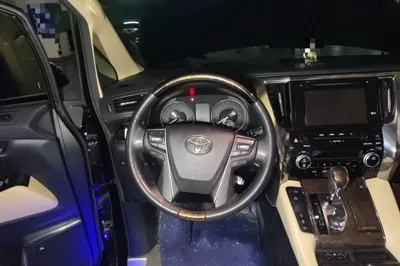 Toyota Alphard 2018, 34400 км, за 717666.56 CNY - фото 9