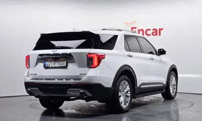Ford Explorer 2021, 65474 км, за 27500000 KRW - фото 2