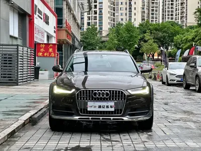 Audi A6 (Import) 2019, 53000 км, за 196000 CNY