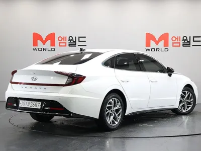 Hyundai Sonata 2022, 111565 км, за 15400000 KRW