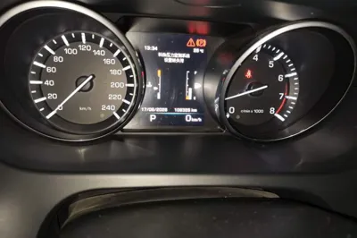 Land Rover Discovery Sport 2016, 109300 км, за 66226.21 CNY - фото 9