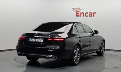 Mercedes-Benz E-Class 2022, 31901 км, за 44000000 KRW