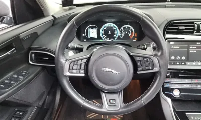 Jaguar XE 2018, 50959 км, за 10500000 KRW - фото 15