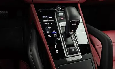 Porsche Cayenne 2023, 9361 км, за 112000000 KRW - фото 9