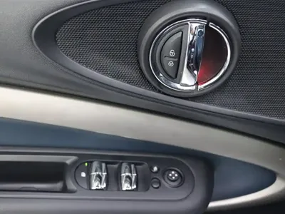 MINI Mini Clubman 2017, 129000 км, за 78000 CNY - фото 13