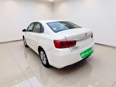 Citroen C4 2016, 111100 км, за 18500 CNY