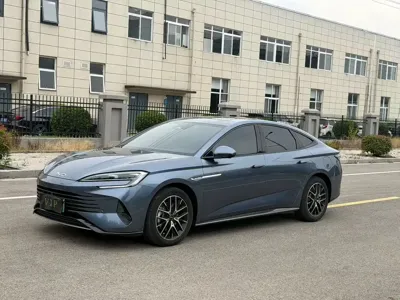 BYD Seal 07 DM-i · 2025 год