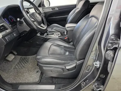KG_Mobility_Ssangyong Rexton 2018, 151800 км, за 11900000 KRW - фото 13
