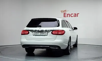 Mercedes-Benz C-Class 2016, 124778 км, за 14200000 KRW