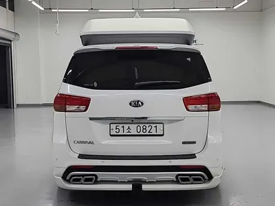 Kia Canival 2016, 211017 км, за 11300000 KRW