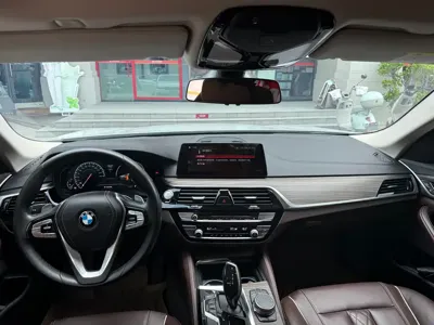 BMW 5 Series 2019, 60000 км, за 143800 CNY - фото 15