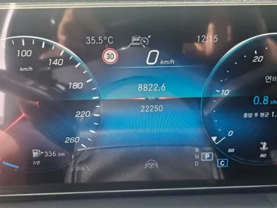 Mercedes-Benz GLE-Class 2023, 22000 км, за 84810000 KRW - фото 8