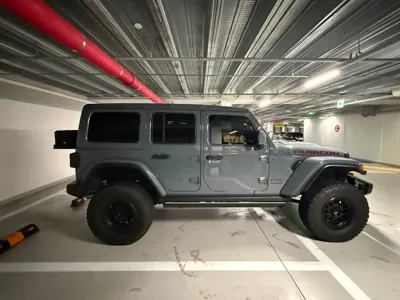 Jeep Wrangler 2025, 6847 км, за 82000000 KRW