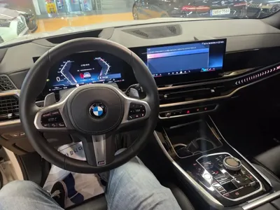 BMW X5 2025, 8100 км, за 129500000 KRW - фото 9