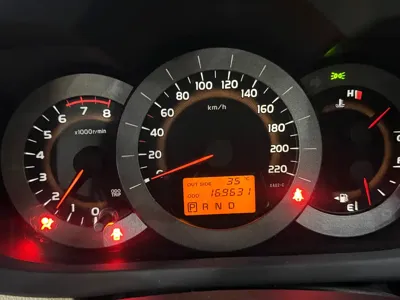 Toyota RAV4 2011, 170000 км, за 25800 CNY