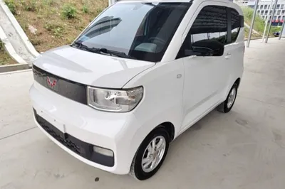 Wuling Hongguang MINIEV · 2020 год