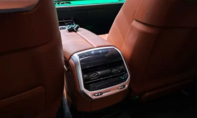 BMW 7-Series 2025, 7619 км, за 147900000 KRW - фото 31