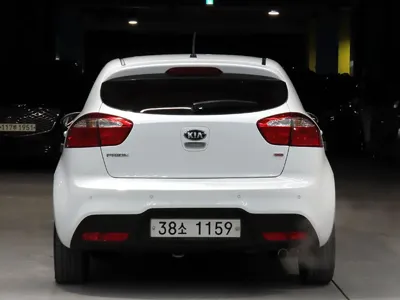 Kia Pride 2014, 101079 км, за 4200000 KRW