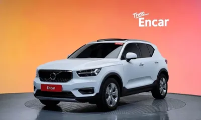 Volvo XC40 · 2021 год