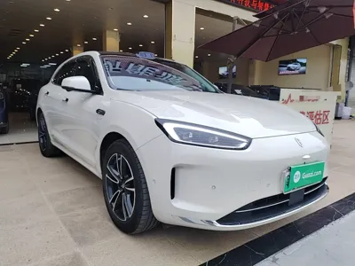 Hima AITO M5 2025, 11400 км, за 199037.74 CNY
