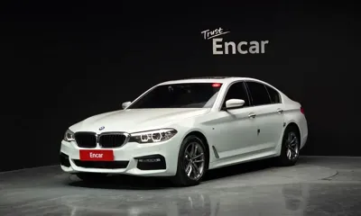 BMW 5-Series · 2018 год