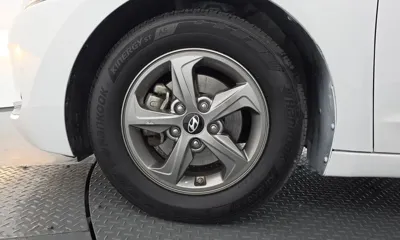 Hyundai Avante 2017, 107322 км, за 8400000 KRW - фото 5