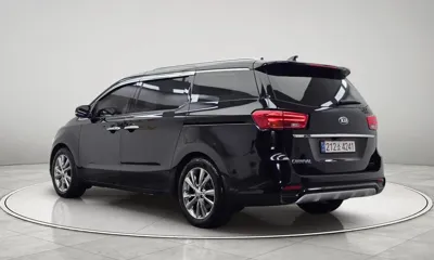 Kia Canival 2019, 77180 км, за 15000000 KRW