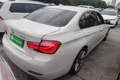 BMW 3 Series 2019, 90100 км, за 104514.28 CNY - фото 6