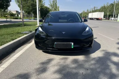 Tesla Model 3 2022, 34300 км, за 175655.82 CNY