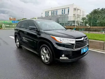 Toyota Highlander 2015, 80000 км, за 78000 CNY