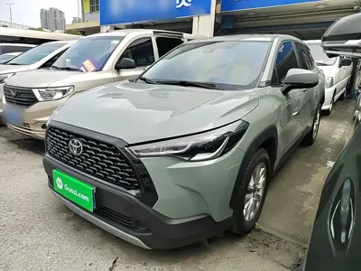 Toyota Corolla Cross · 2022 год