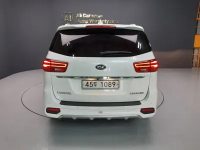 Kia Canival 2019, 52000 км, за 18900000 KRW