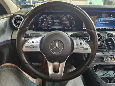 Mercedes-Benz CLS-Class 2019, 227410 км, за 22400000 KRW