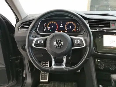 Volkswagen Tiguan L 2021, 52500 км, за 103800 CNY - фото 15