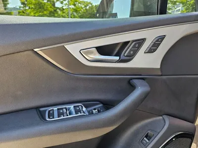 Audi Q7 2019, 126950 км, за 24800000 KRW - фото 12