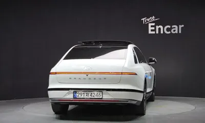 Hyundai Grandeur 2023, 55574 км, за 30500000 KRW