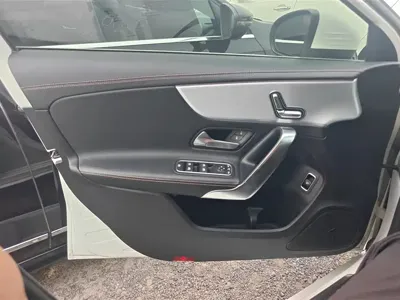 Mercedes-Benz A-Class 2019, 89300 км, за 80000 CNY - фото 7