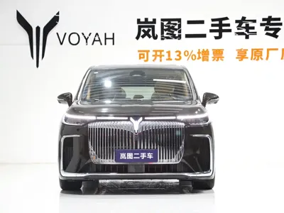 Voyah Dreamer 2024, 16000 км, за 239800 CNY