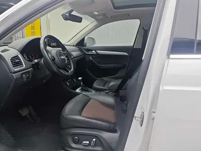 Audi Q3 2017, 72500 км, за 56800 CNY